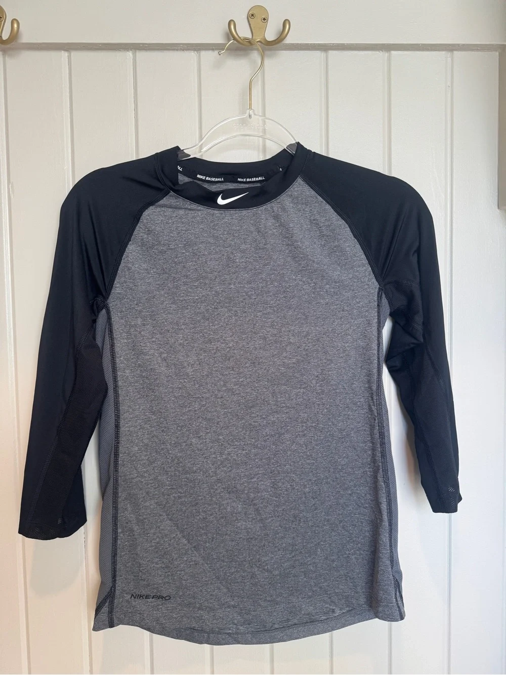 Nike Pro Boys Baseball Shirt Size YL